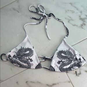 SHEIN Dragon Print Bikini Top